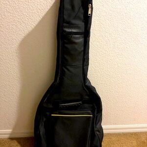 Guitar bag excellent condition